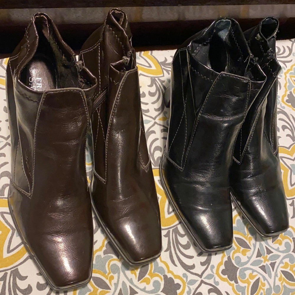 2 pair boot heels - black and brown